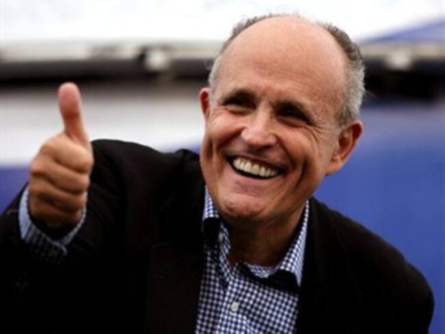 Aspira Giuliani a gubernatura de Nueva York