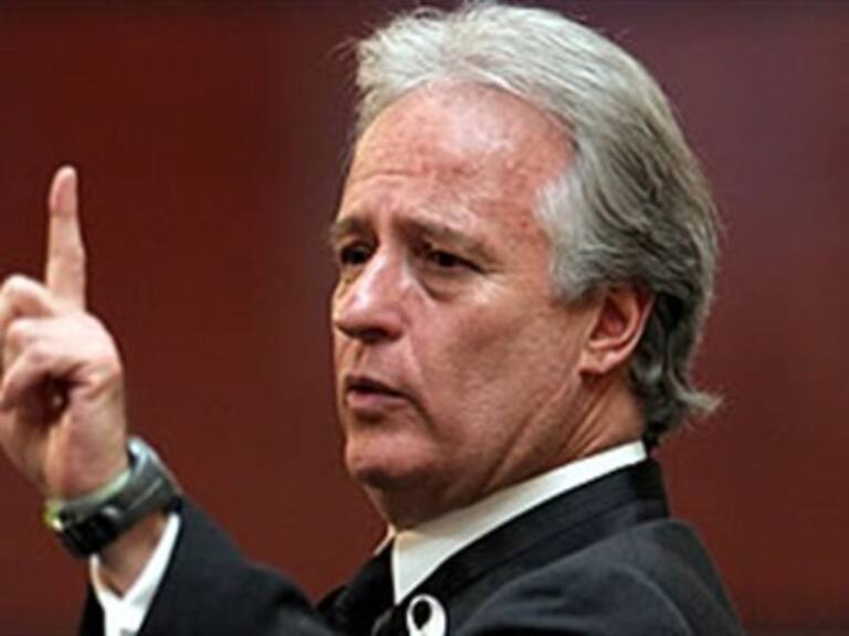 Culpa Alejandro Martí a EU por problema de narcotráfico