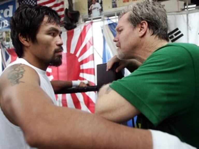 Manny Pacquiao prometió noquear a Mayweather