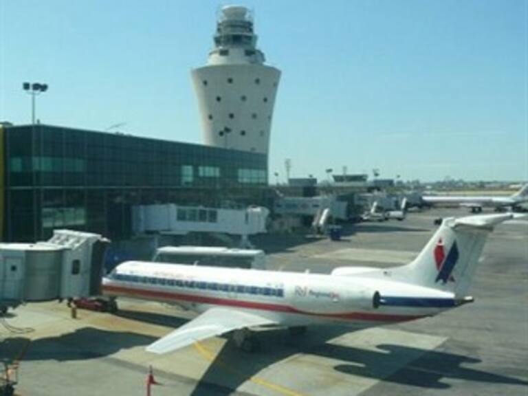 Reabrirán aeropuertos europeos a partir del martes