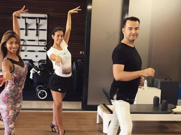 Novia de Cristiano Ronaldo presume su embarazo bailando salsa