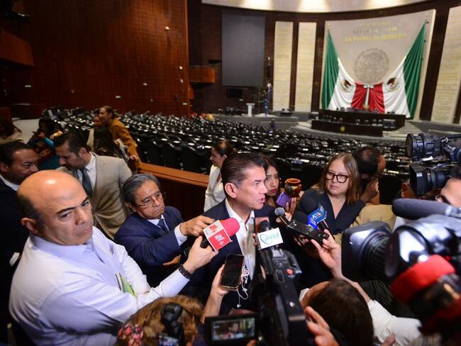 Morena y Partido Verde cuestionan la propuesta de reforma electoral de Sheinbaum