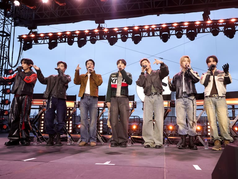 Mx - BTS lanzó fuerte mensaje. (Photo by Kevin Mazur/Kevin Mazur/Getty Images for Spotify)