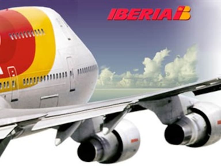 Realiza España primer vuelo con biocombustibles