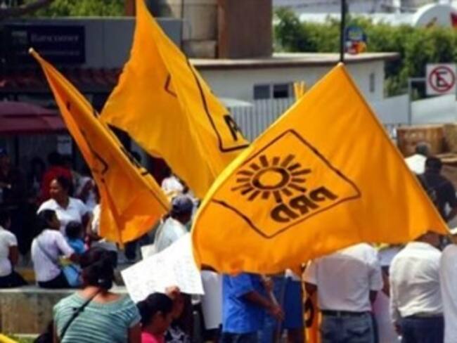 Que el INE regule elección de dirigentes perredistas en el exterior