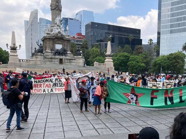 Protestan familiares de desaparecidos