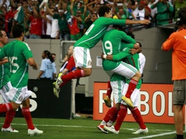 Triunfa México sobre Venezuela 3-1