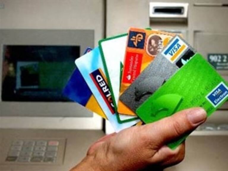 Envían a reclusorio a clonador de tarjetas de crédito