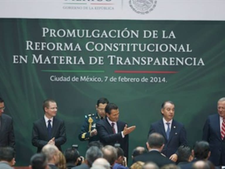 Promulga EPN Reforma de Transparencia