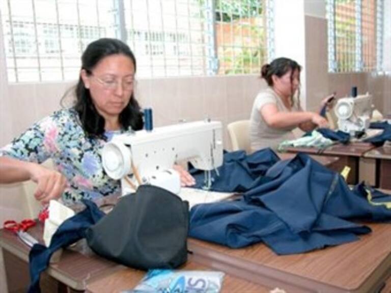 Cada vez hay más empresas, más pequeñas y especializadas: INEGI