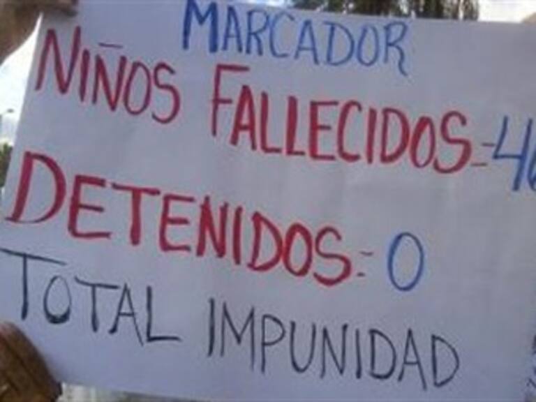 Padres de víctimas de guardería ABC presentan denuncia contra jueces