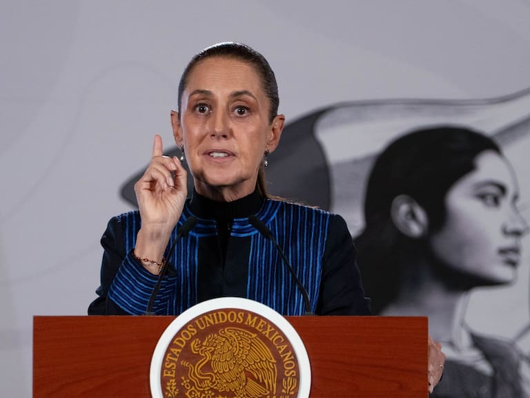 “Imprudente decisión”, así calificó la presidenta Sheinbaum el intento del gobernador con licencia Rubén Rocha Moya de regresar al gobierno de Sinaloa.