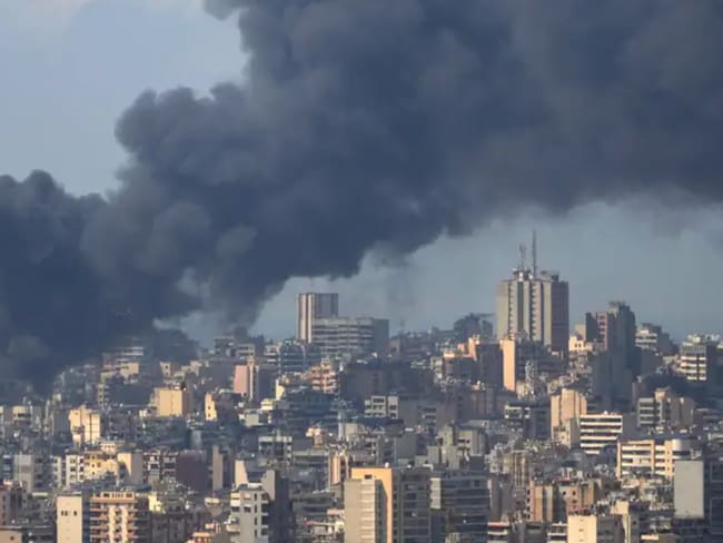 Israel bombardea Líbano en su mayor ataque reciente; la paz dura poco en Medio Oriente