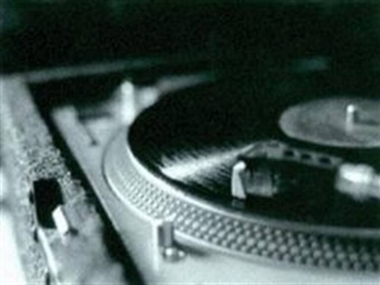 50 mil establecimientos ya pagan regalías: Somexfon