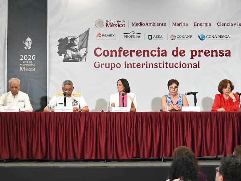 Instruye Presidenta Claudia Sheinbaum investigación; separan a 3 funcionarios de cargo por derrame en Golfo de México