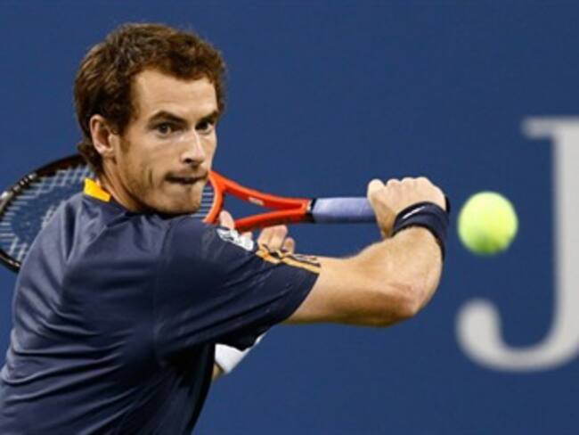 Murray consigue superar a Robredo y vencer a la agonía