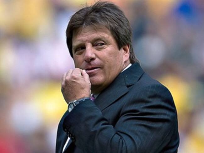 Llega el 'Piojo' Herrera al Tri para encarar repechaje ante Nueva Zelanda