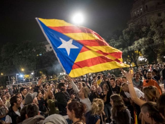 Europa abre el debate y reclama a Rajoy alternativas al uso de la fuerza
