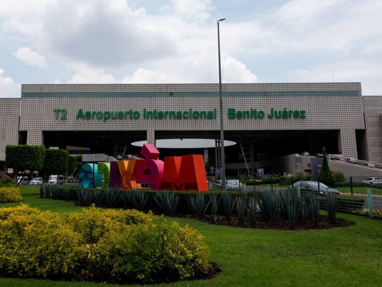 Publican decreto de prohibición de vuelos de carga en el AICM