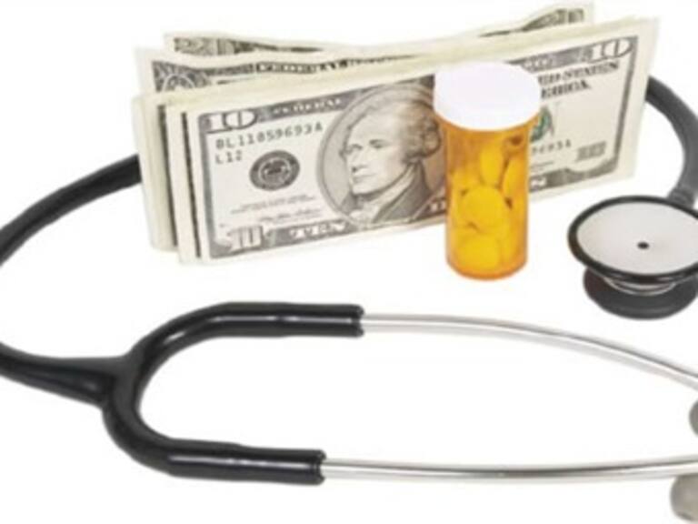 Ahorra y cuida tu salud con un seguro médico