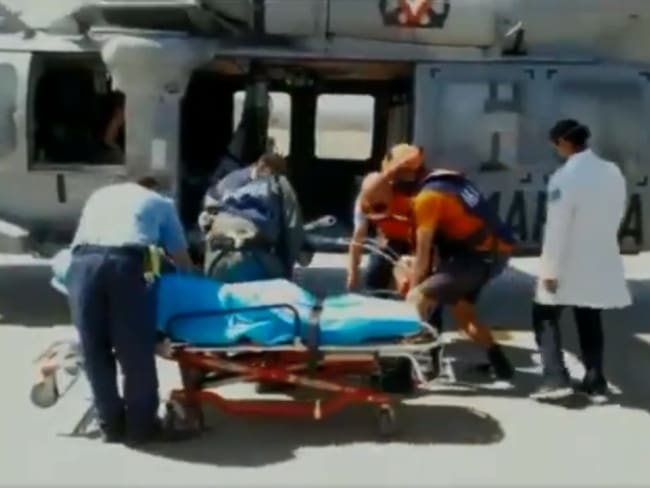 SEMAR México rescata a alpinista lesionada en cerro de Sonora