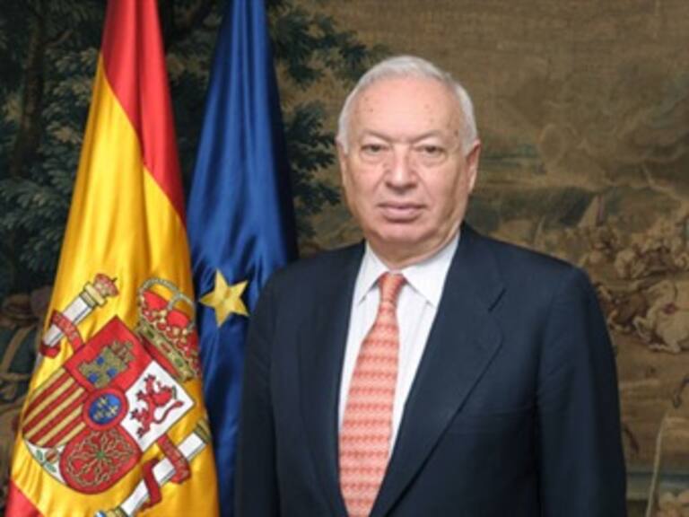 Ministro español ofreció disculpas a Evo Morales