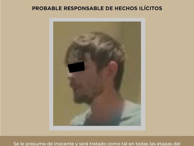 Detienen a estadounidense con armas del Ejército y credencial de la CIA en el Edomex