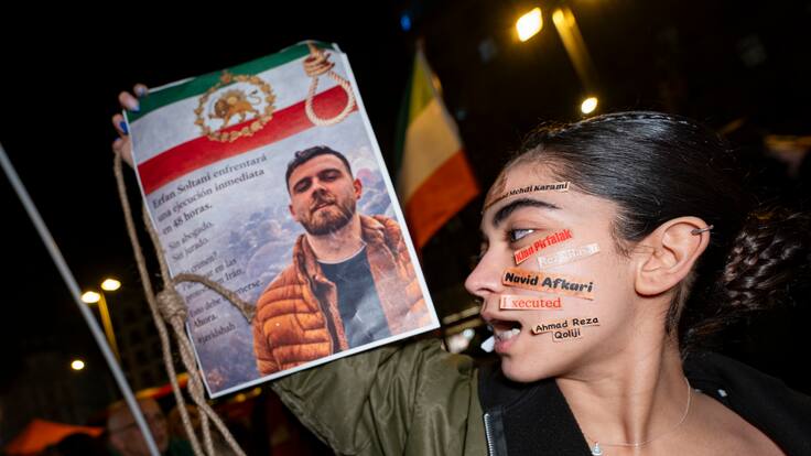 Irán suspende la ejecución de 800 manifestantes tras presiones de EEUU