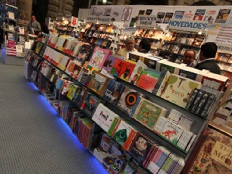 Feria Internacional del Libro del Palacio de Minería. Fernando Macotela, director. 24/02/13