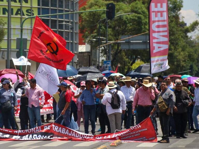 Bloqueos y marchas desquician varios puntos en CDMX