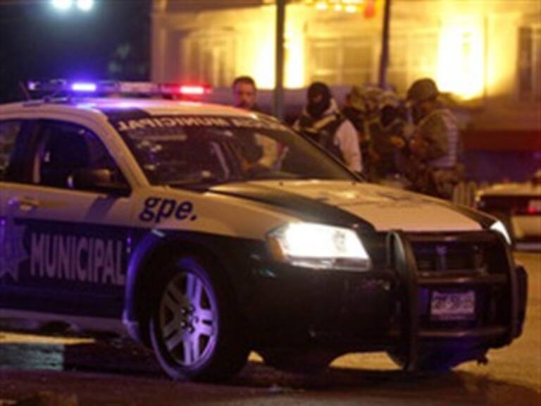 Balacera frente a casino deja 2 heridos en Monterrey