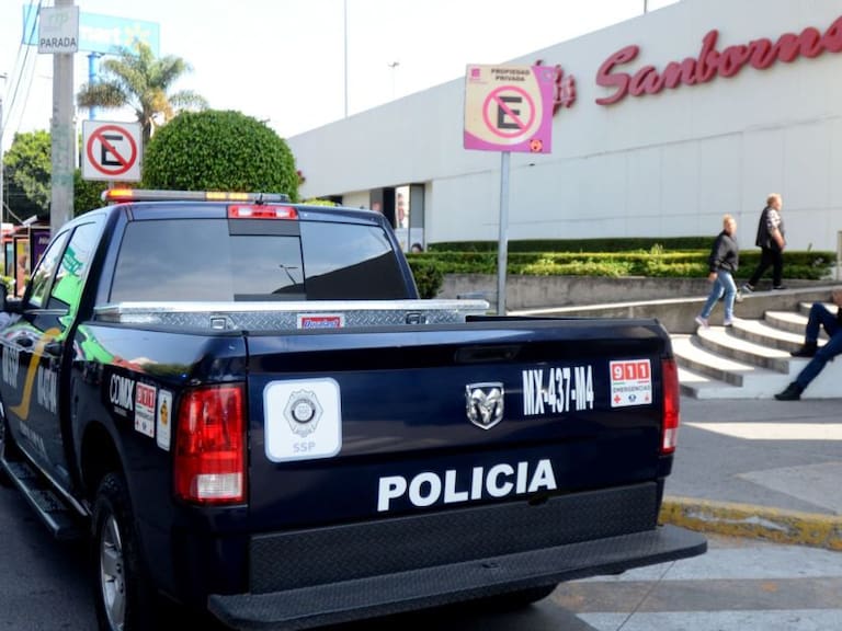 Seis mil policías vigilan supermercados para evitar saqueos