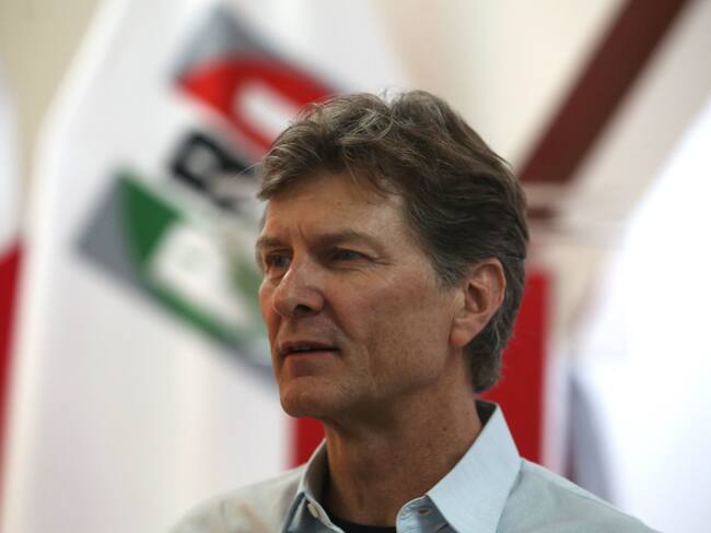 Enrique de la Madrid renuncia al PRI