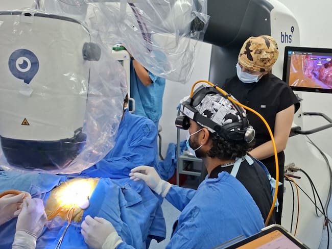 Implante coclear cambia la vida de tres niños tras histórica cirugía del IMSS en Veracruz