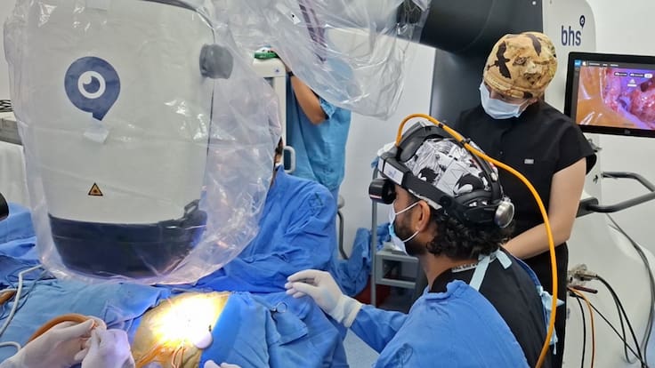 Implante coclear cambia la vida de tres niños tras histórica cirugía del IMSS en Veracruz