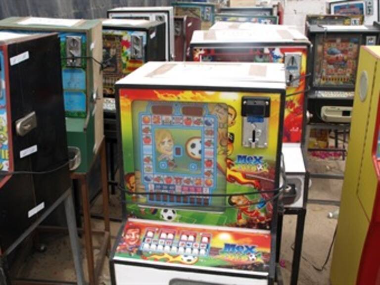 Decomisa Segob máquinas tragamonedas en el Edomex