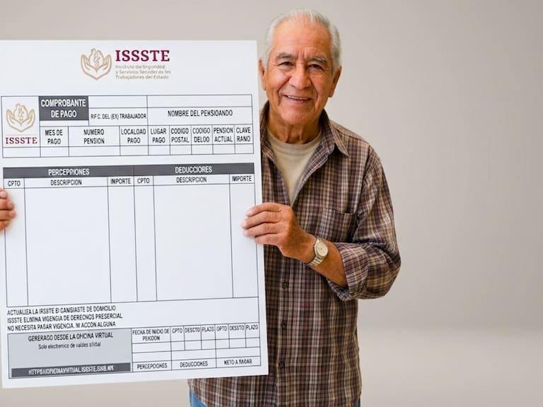 Los jubilados y pensionados del ISSSTE pueden descargar e imprimir sus talones de pago en línea desde el portal oficial del instituto.