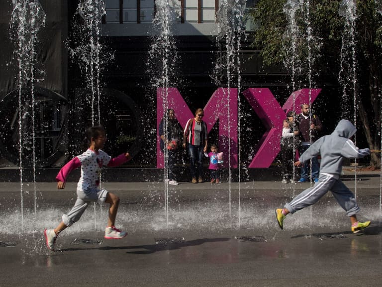 México entre el top 10 de los países más felices del mundo.