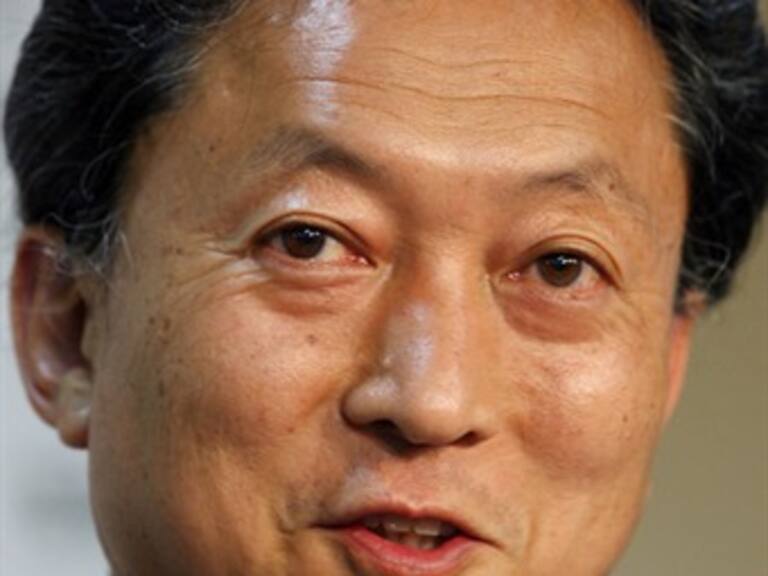 Dimite el primer ministro japonés