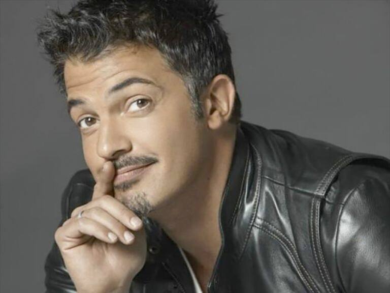 Fernando Del Solar presenta nueva novia