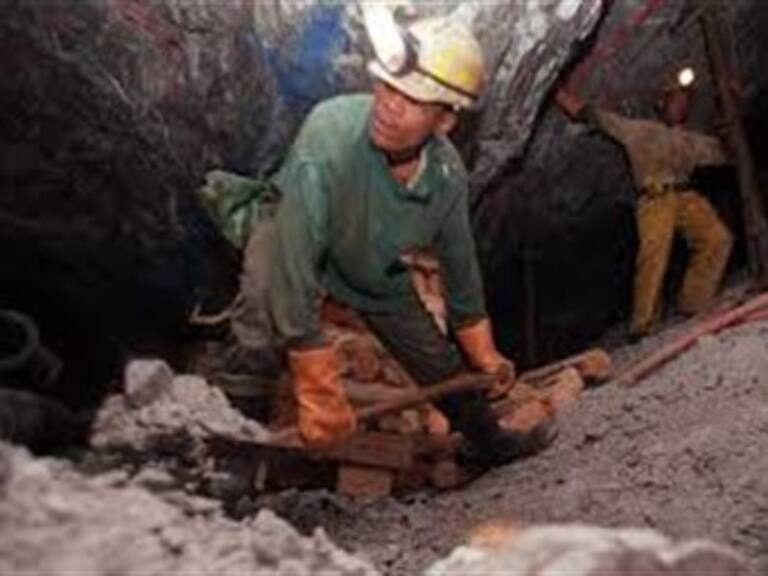 Aprueban diputados eliminar extracción minera de &#039;pocitos&#039;
