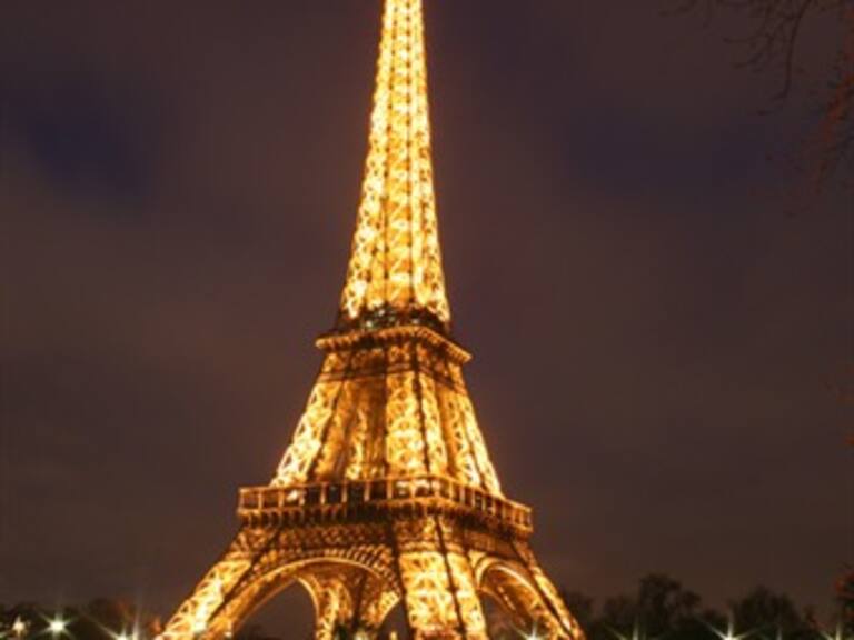 Llena nombre de México calles y sitios públicos de París