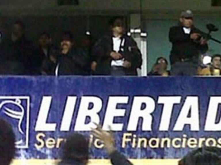 Gotcha, protocolo en el estadio Corregidora