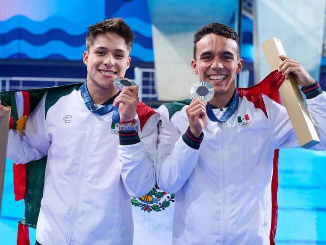 ¡Tercera medalla olímpica para México!: clavadistas consiguen la plata