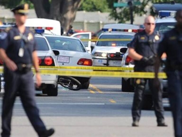 Reportan tiroteo en edificio de la Armada de EU