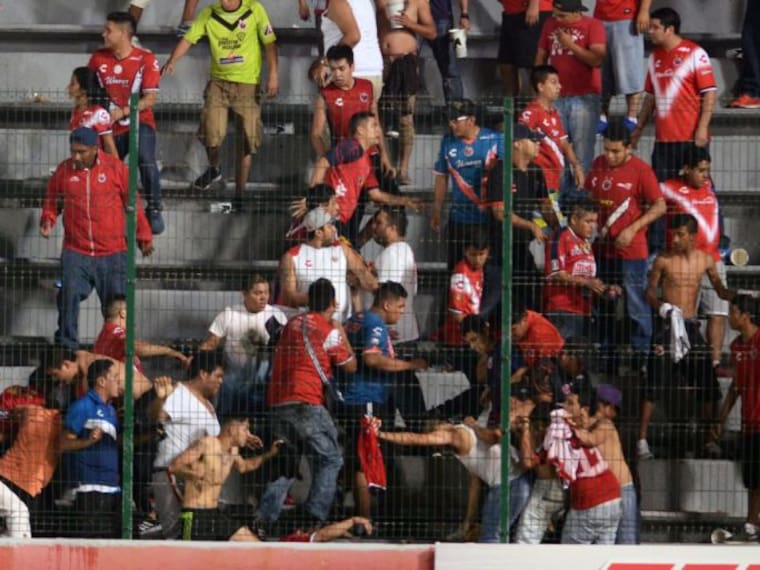 #AsíSopitas: La Liga MX deberá actuar para evitar violencia en estadios