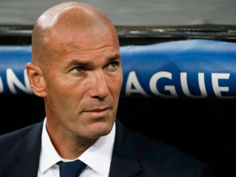 &quot;Yo no soy tonto y Cristiano es inteligente&quot;: Zinedine Zidane