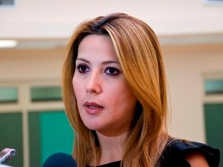 Critican entrega de ciudad a Dios de Alcaldesa de Monterrey