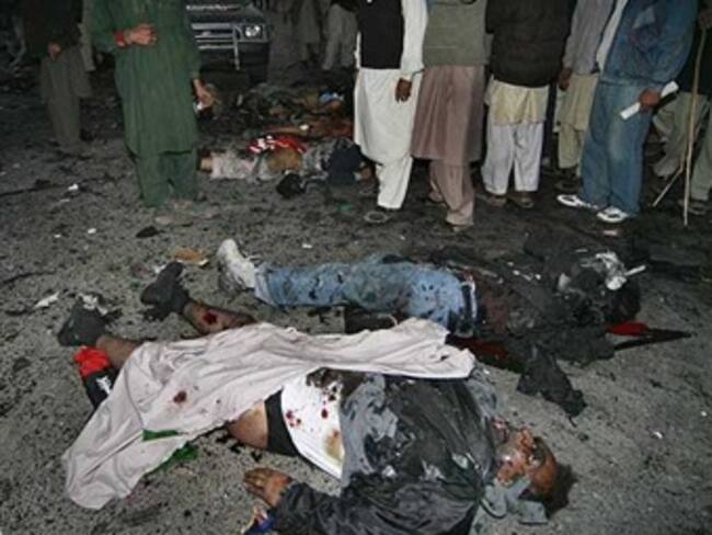 Atentado a hotel de Pakistán deja cinco muertos