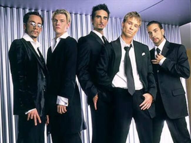 Ofrece Backstreet Boys exitoso y nostálgico concierto en el Auditorio